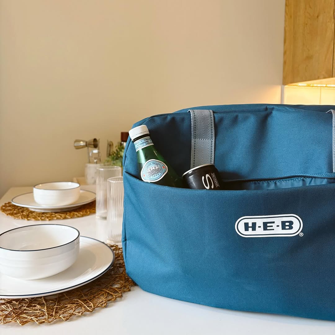 Jturner survey's are out! \ud83d\udce9 \ncheck your email & share your feedback! \n\n\u2b50\ufe0fall those complete a survey automatically enter our $200 HEB gift card giveaway!