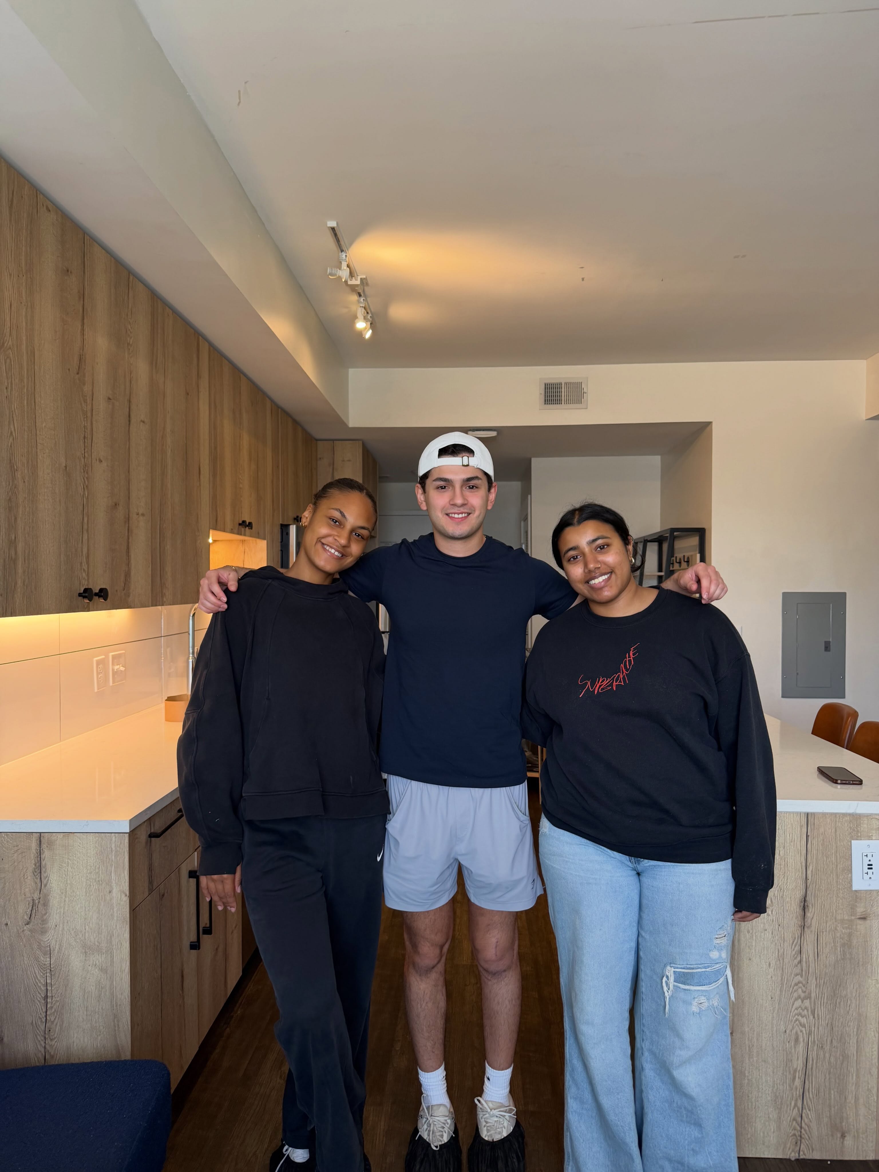 Our Rise team is getting your units ready for move in day! \ud83d\udd11 We are very excited to meet every single one of you! \ud83e\udd0e If you would like to move in earlier then the 21st please let us know we will let you know if your unit is ready for early move in! \u2728 \n\n